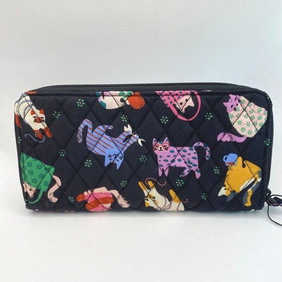 Vera Bradley Herding Cats Essential Continental Wallet Women Black Quilted NWT - Picture 2 of 6